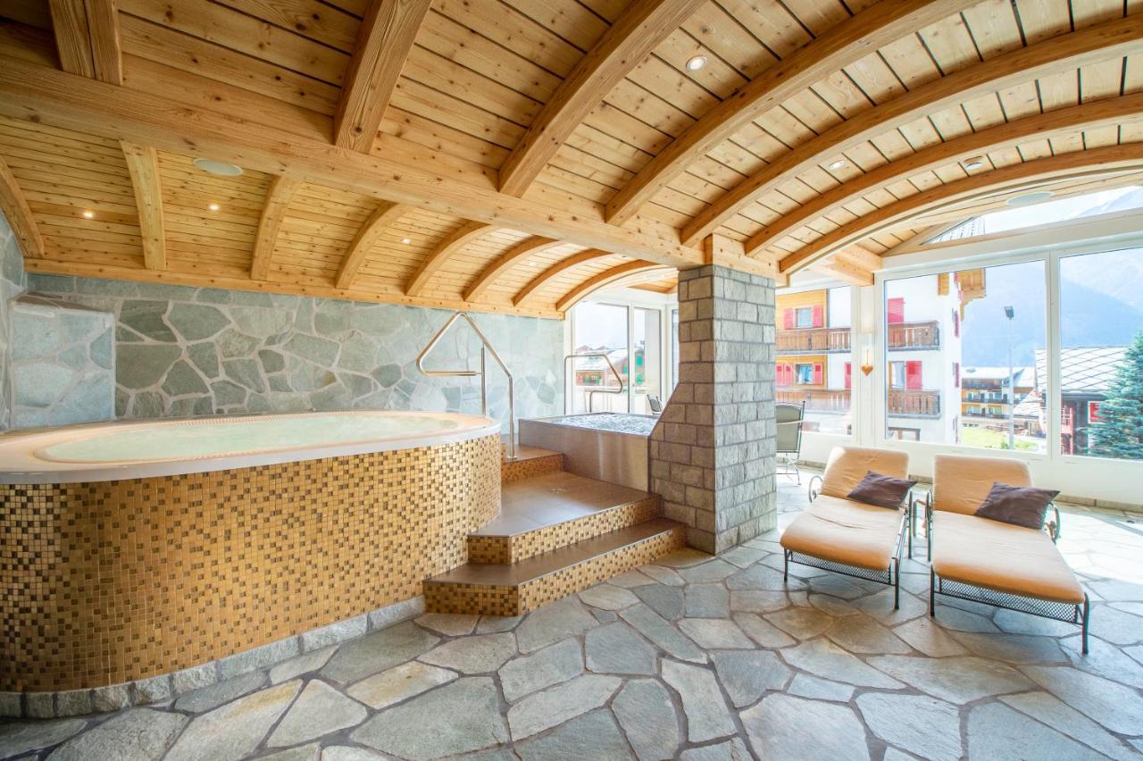 Hotel Gaedi Grachen Exterior photo